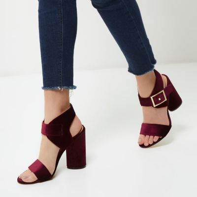 Red velvet buckle block heel sandals